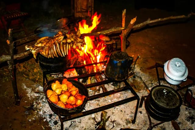 Authentic Bush Spit Braai & Potjiekos
