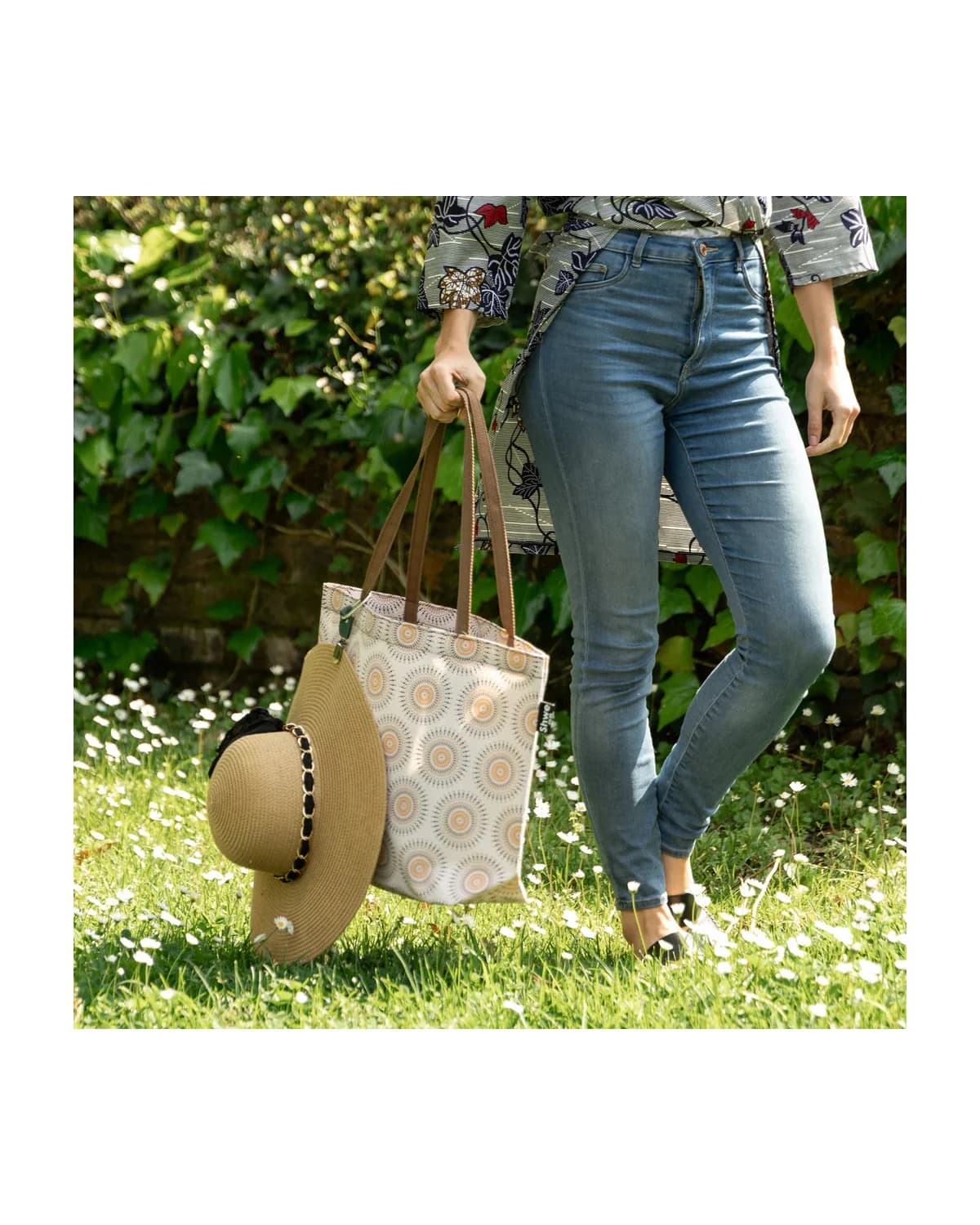 Unisex Shwe Shopper Tote